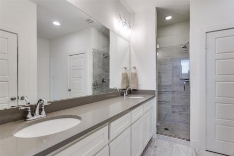 2812 Addison Park Lane Fort Worth TX 76110