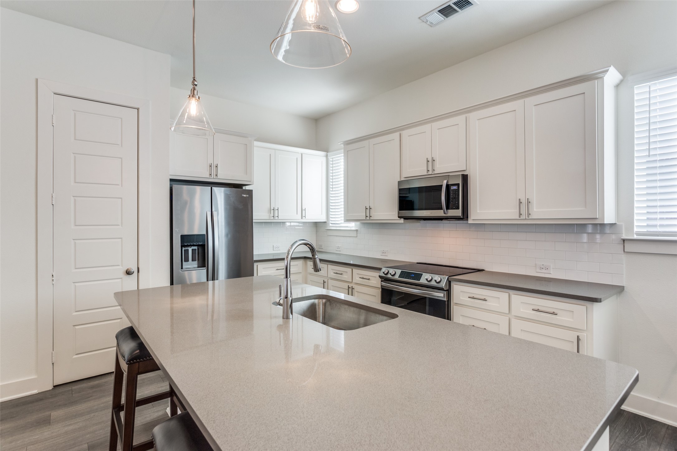 2812 Addison Park Lane Fort Worth TX 76110