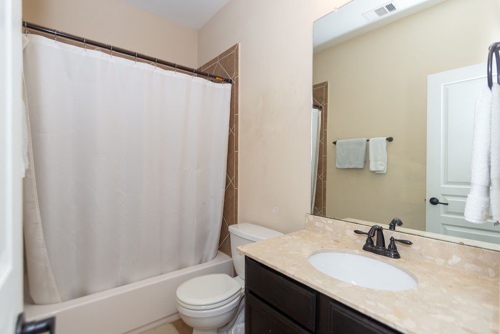9158 Sunlight Oak Lane Houston TX 77070