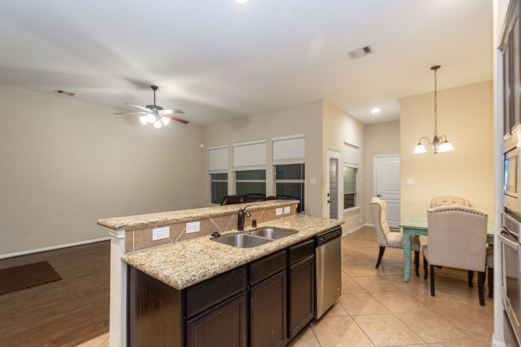 9158 Sunlight Oak Lane Houston TX 77070