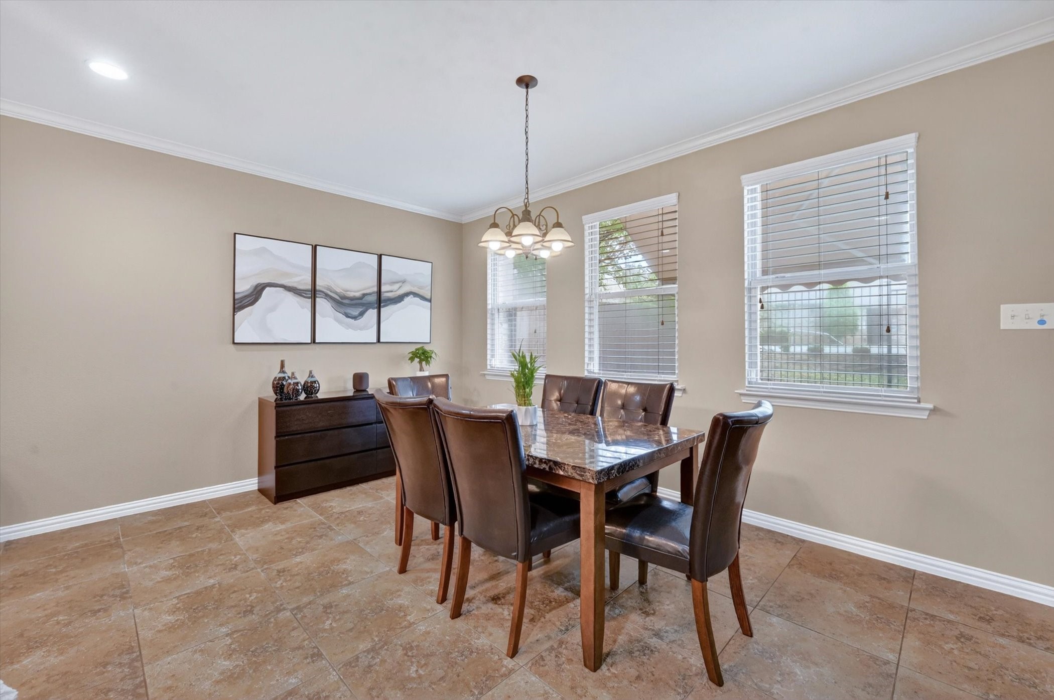 3715 Sicily Street Irving TX 75038