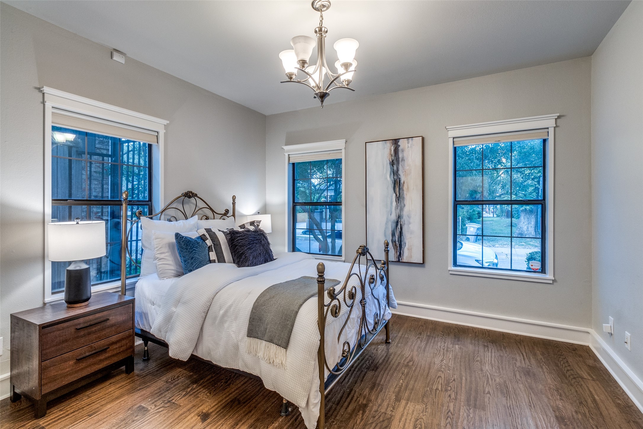 1405 Mccoy Street Dallas TX 75204