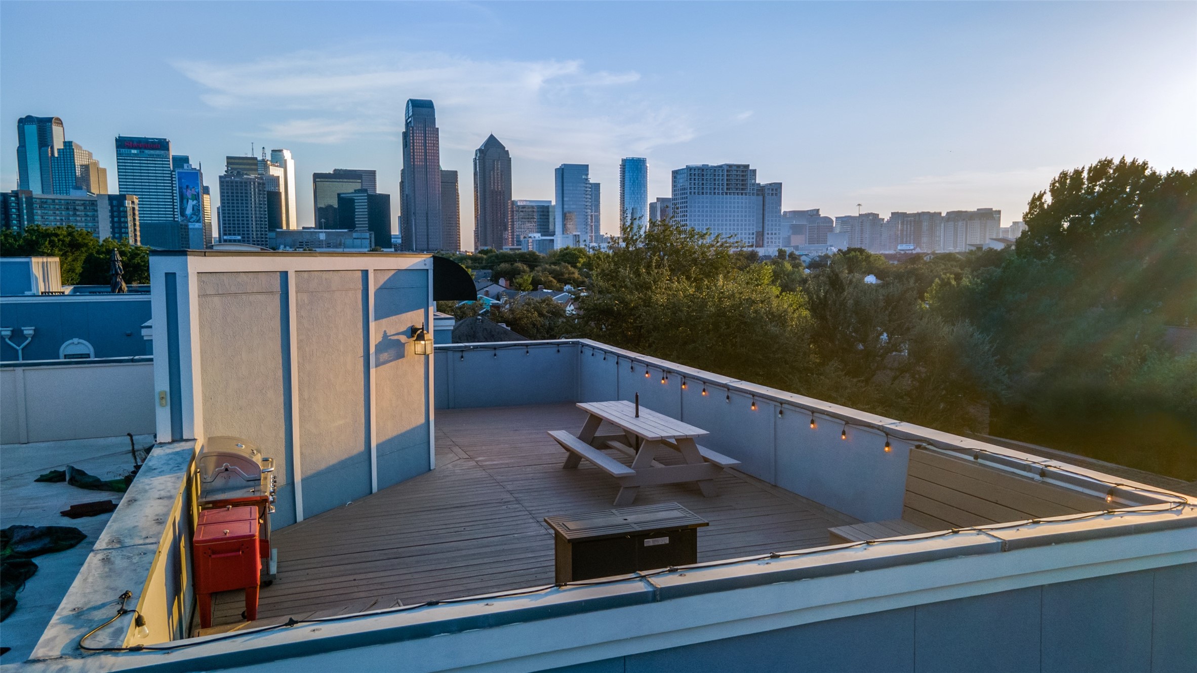 1405 Mccoy Street Dallas TX 75204