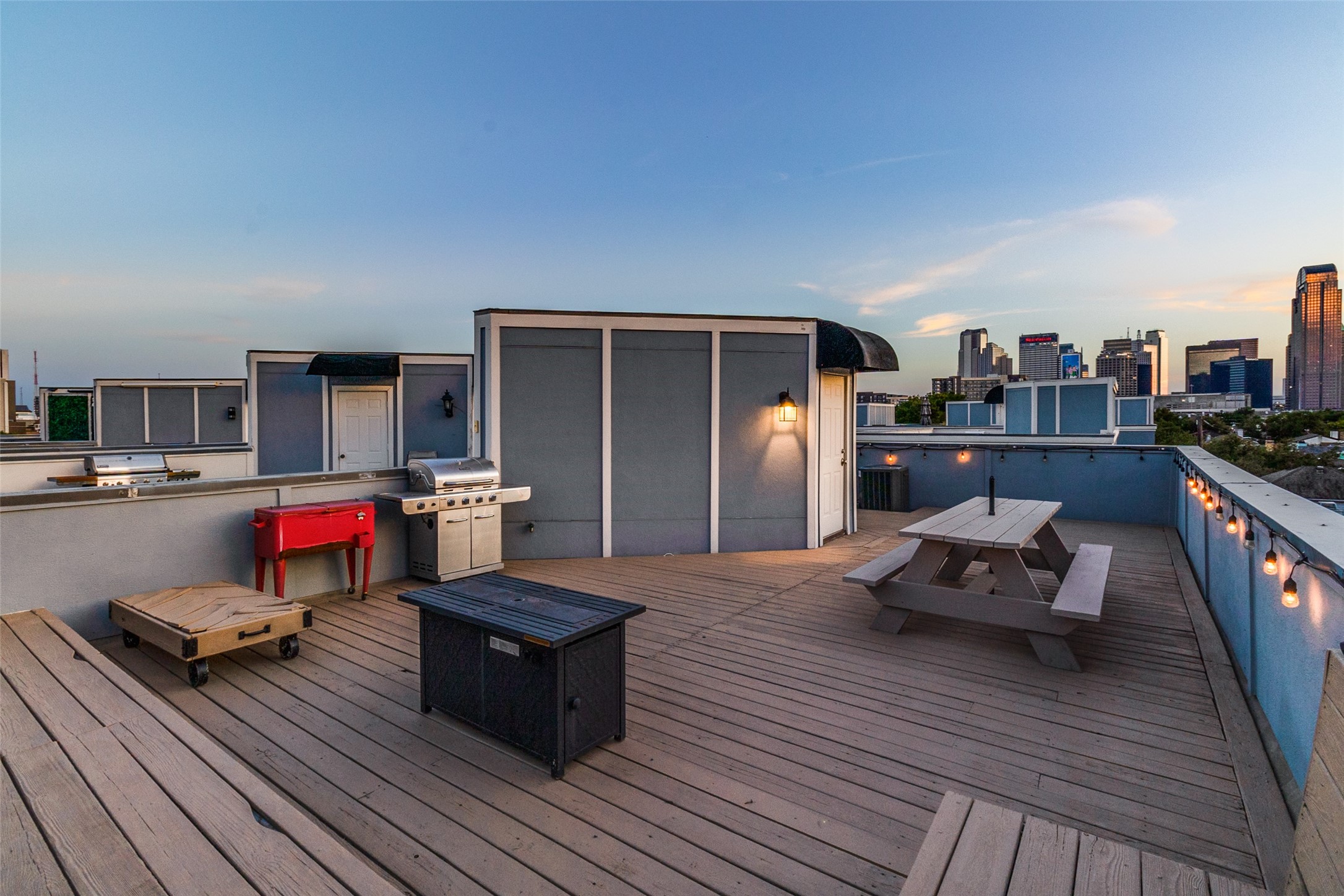 1405 Mccoy Street Dallas TX 75204