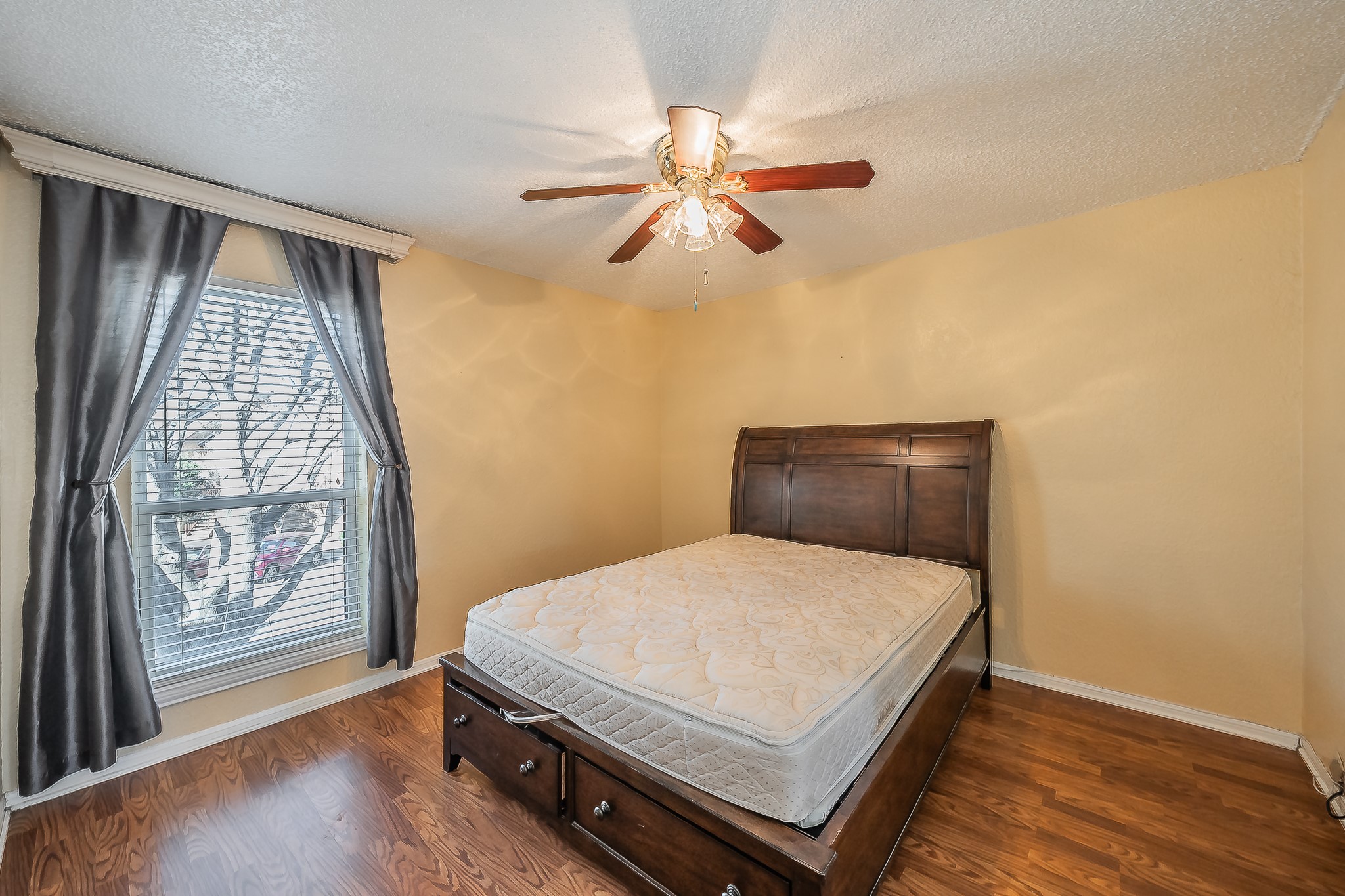 1208 Calico Lane Arlington TX 76011
