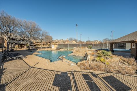 1208 Calico Lane Arlington TX 76011