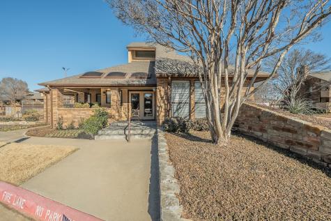 1208 Calico Lane Arlington TX 76011