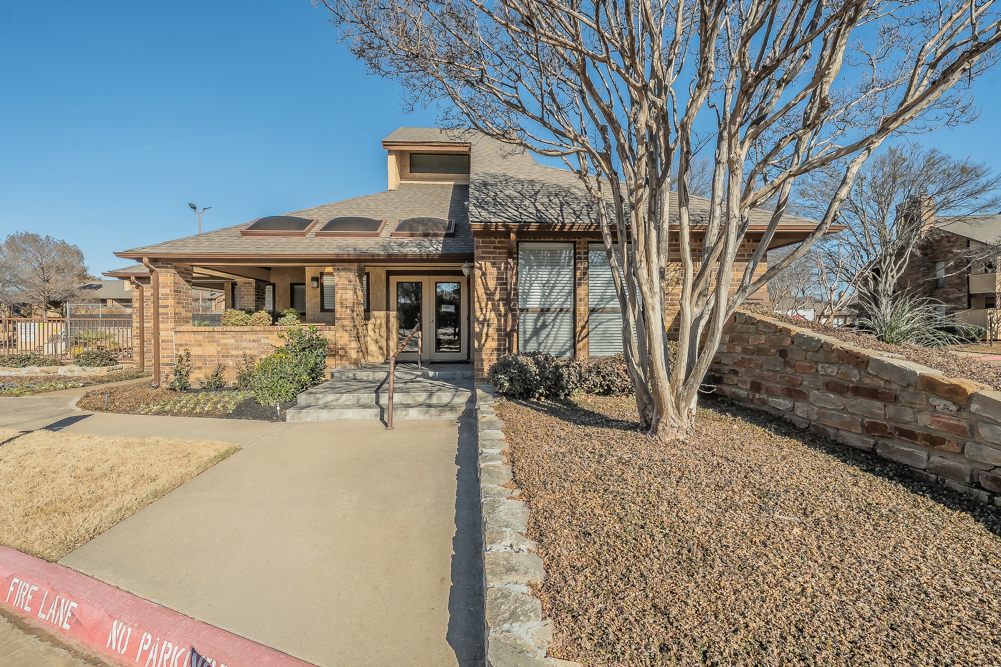 1208 Calico Lane Arlington TX 76011