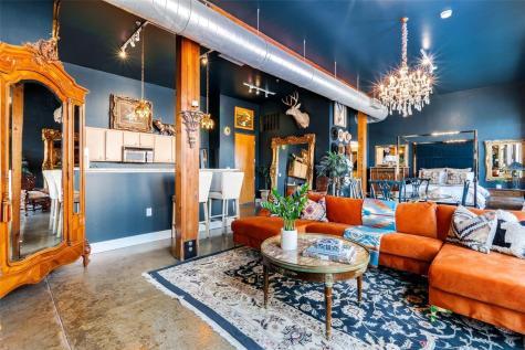 2502 Live Oak Street Dallas TX 75204