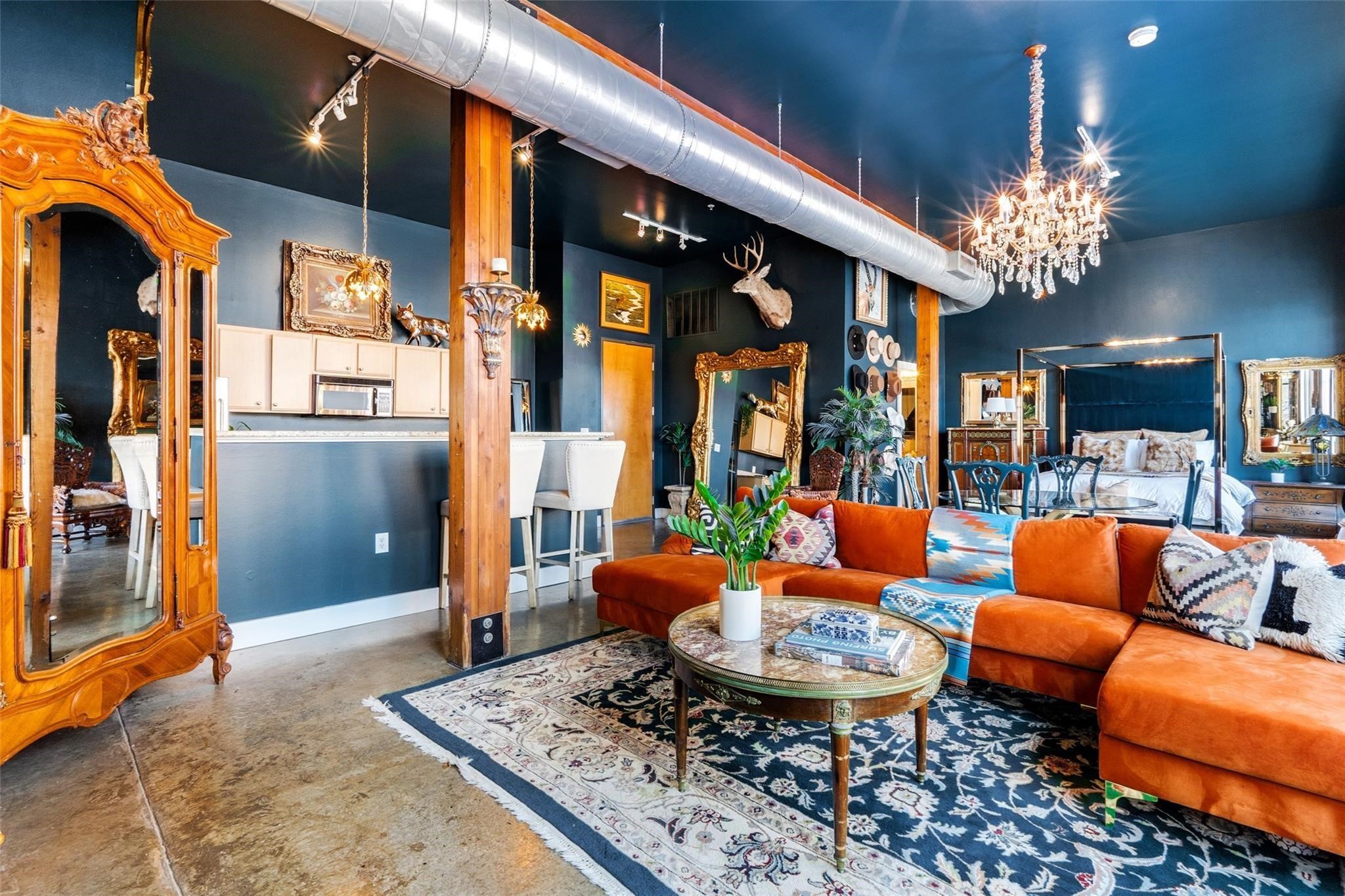2502 Live Oak Street Dallas TX 75204