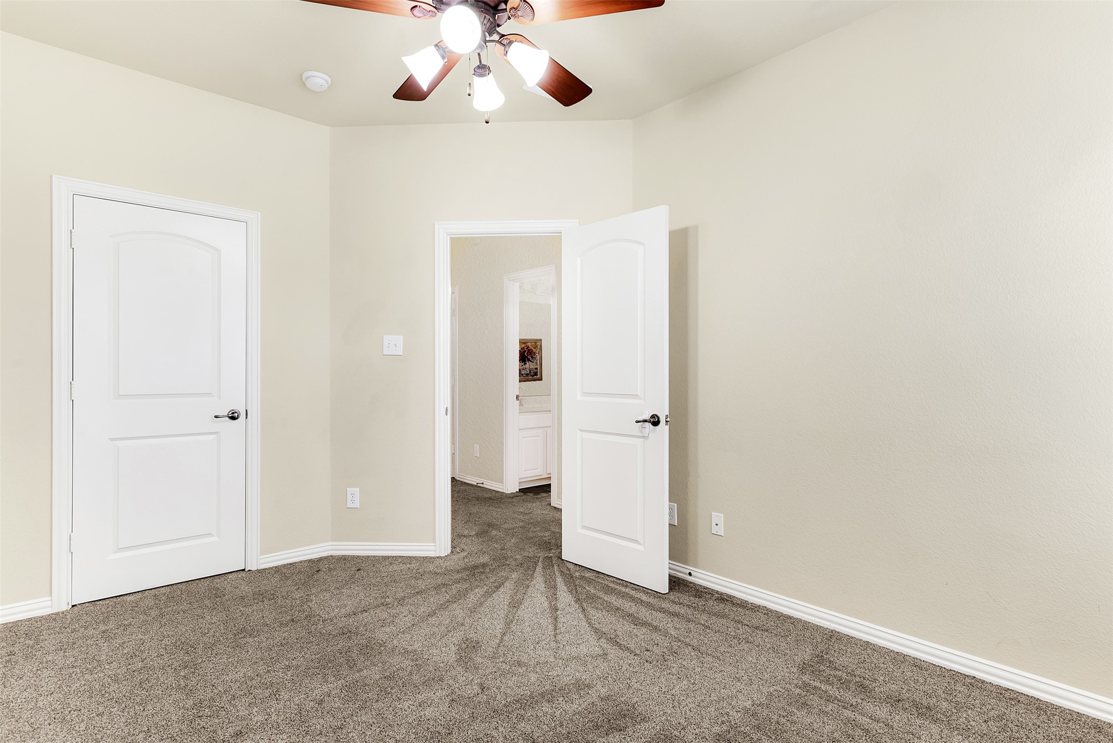 2556 Chambers Drive Lewisville TX 75067