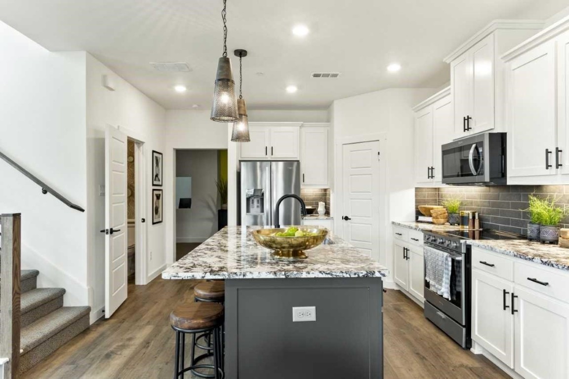 2616 La Cala Drive Grand Prairie TX 75054