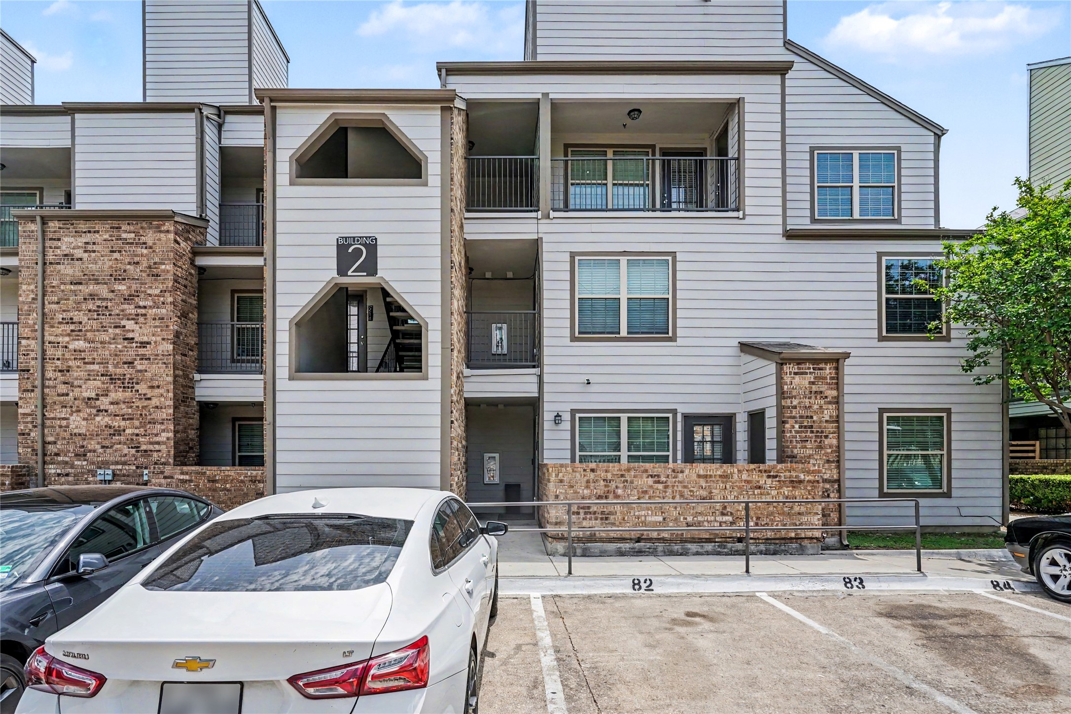 6108 Abrams Road Dallas TX 75231