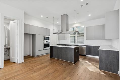 3048 Chimes Street Dallas TX 75219