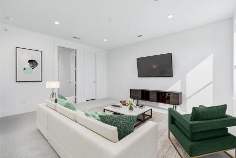 3048 Chimes Street Dallas TX 75219