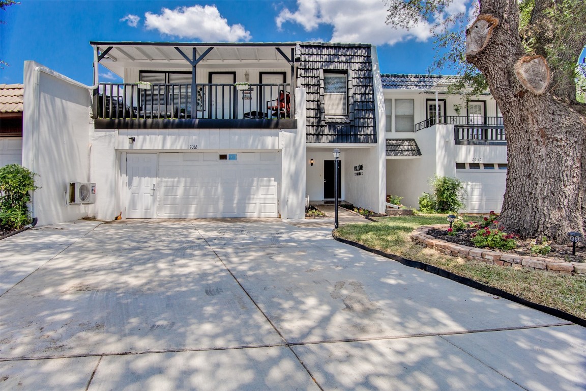 2063 Fleur De Lis Court Arlington TX 76012
