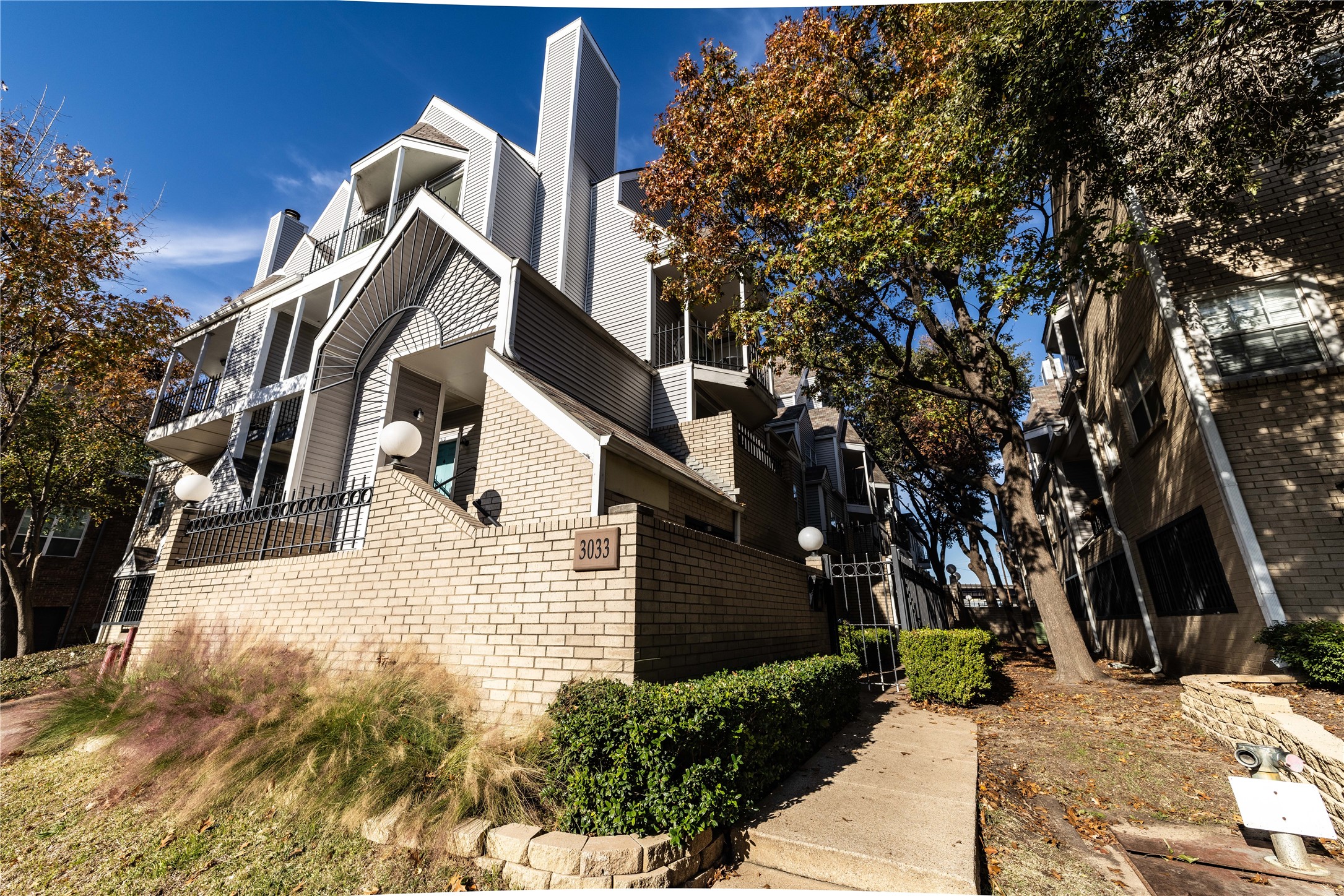 3033 San Jacinto Street Dallas TX 75204