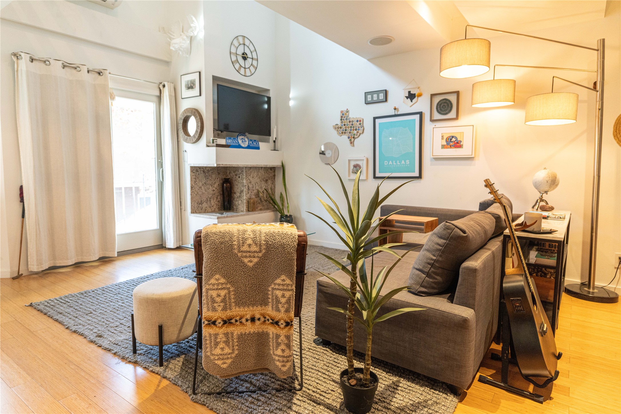 3033 San Jacinto Street Dallas TX 75204