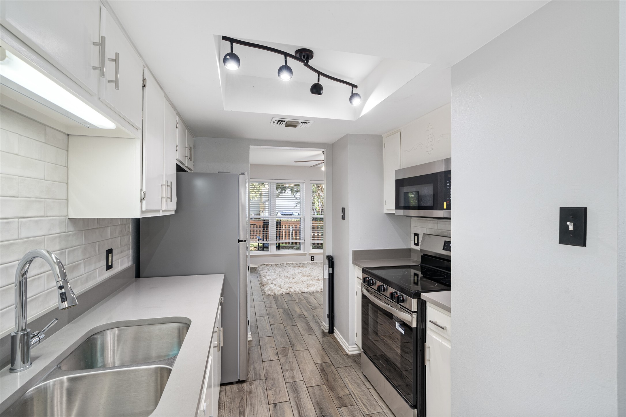 1626 Choteau Circle Grapevine TX 76051