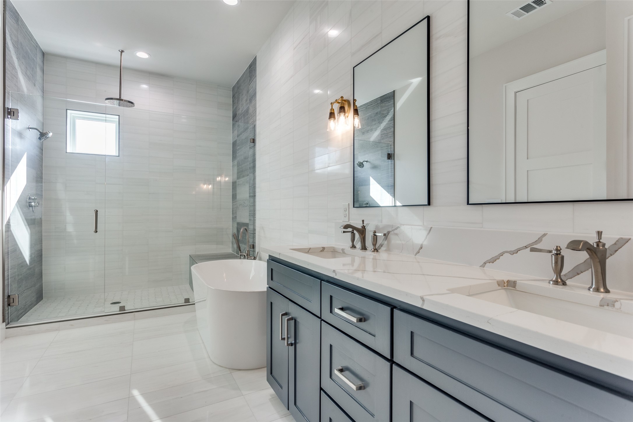 250 E Dallas Road Grapevine TX 76051