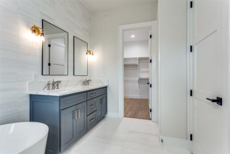 250 E Dallas Road Grapevine TX 76051