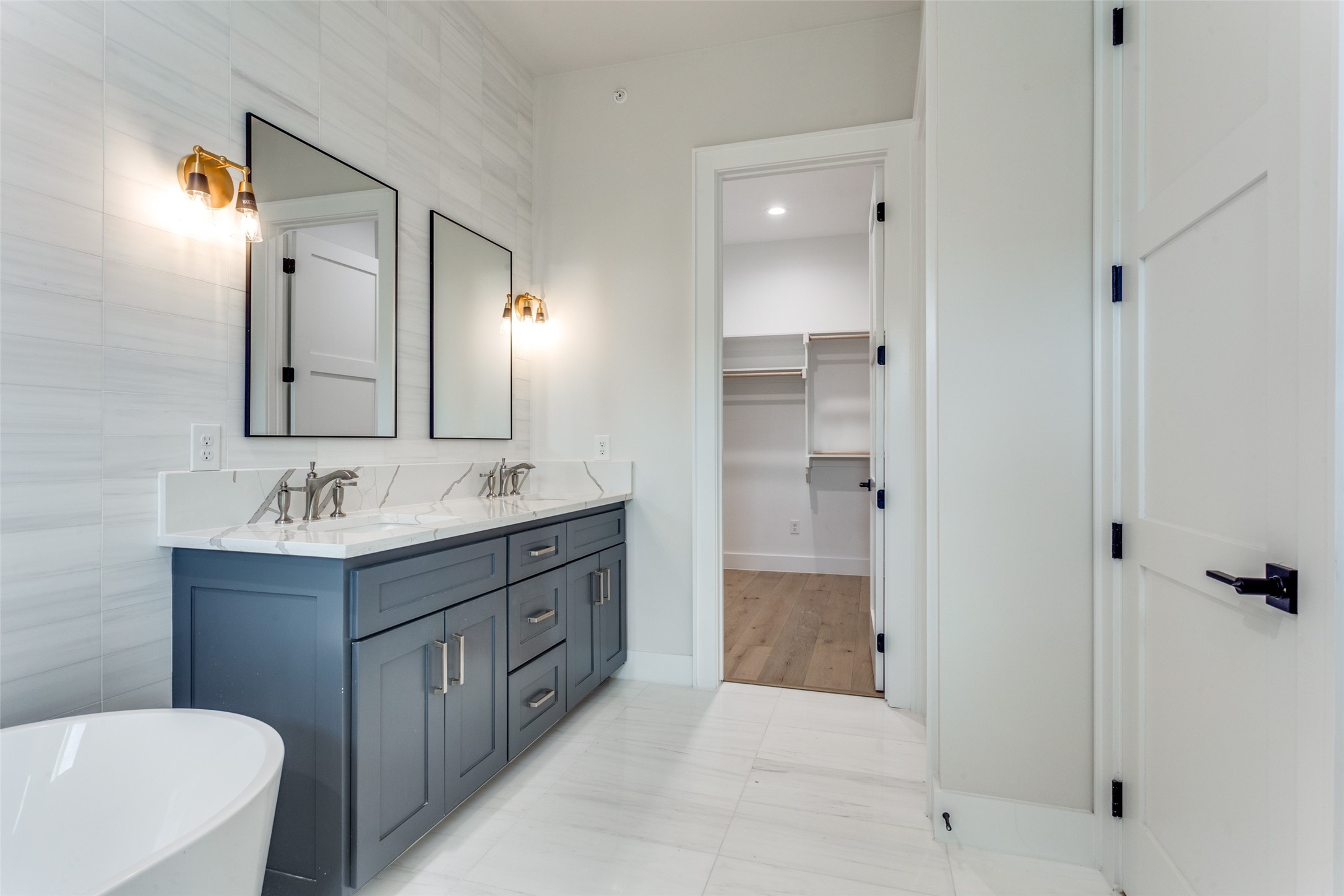 250 E Dallas Road Grapevine TX 76051