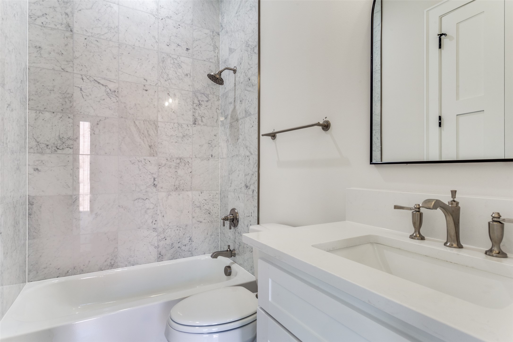 250 E Dallas Road Grapevine TX 76051