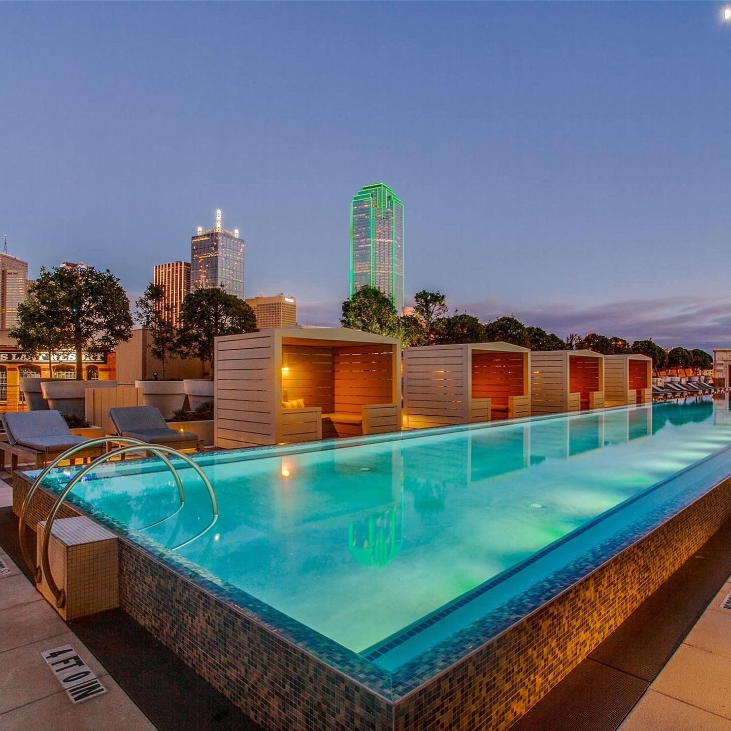 2200 Victory Avenue Dallas TX 75219