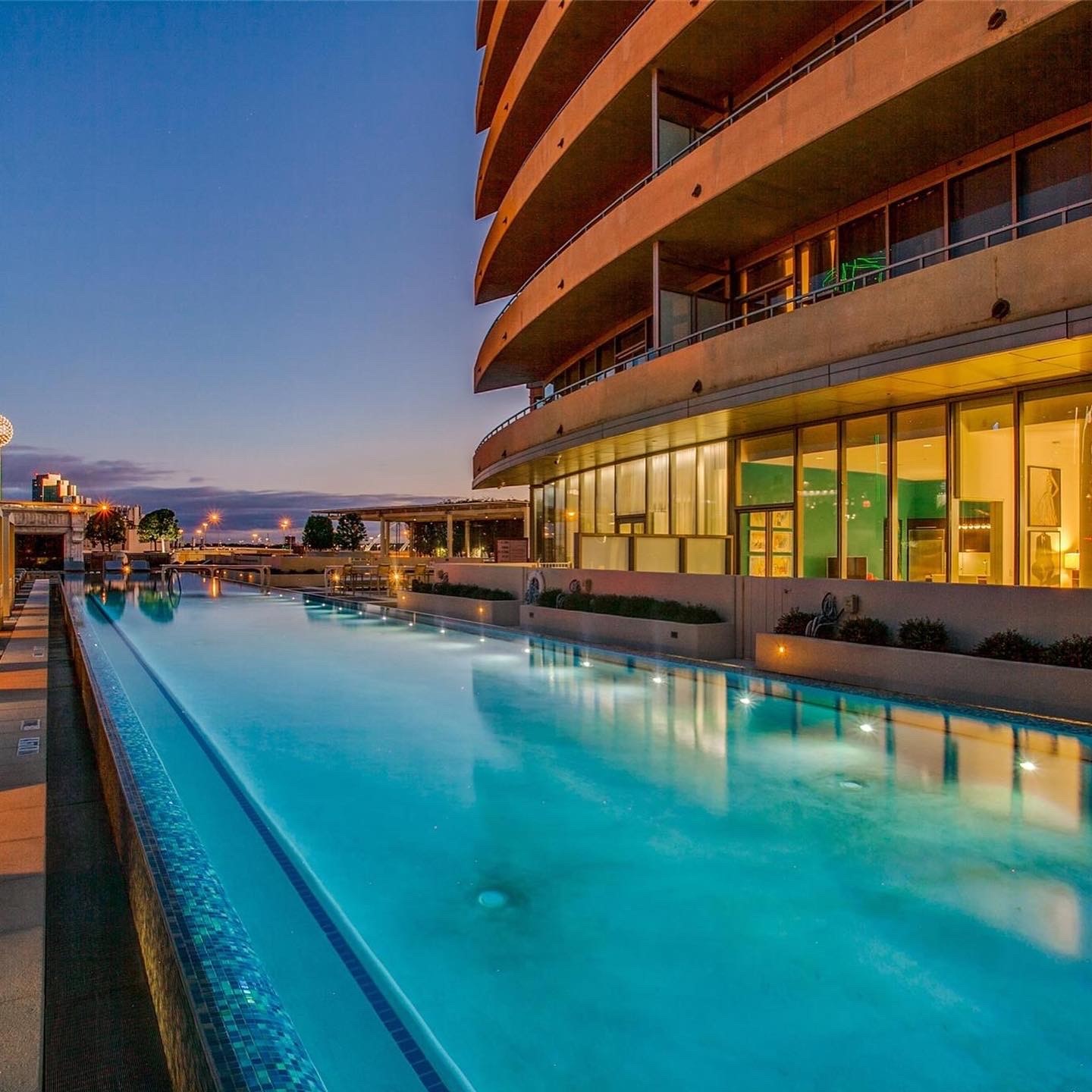 2200 Victory Avenue Dallas TX 75219