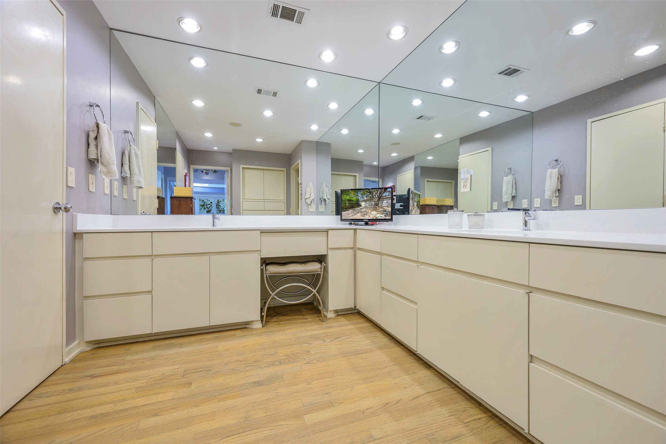 4053 Travis Street Dallas TX 75204