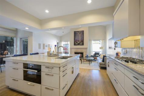 4053 Travis Street Dallas TX 75204
