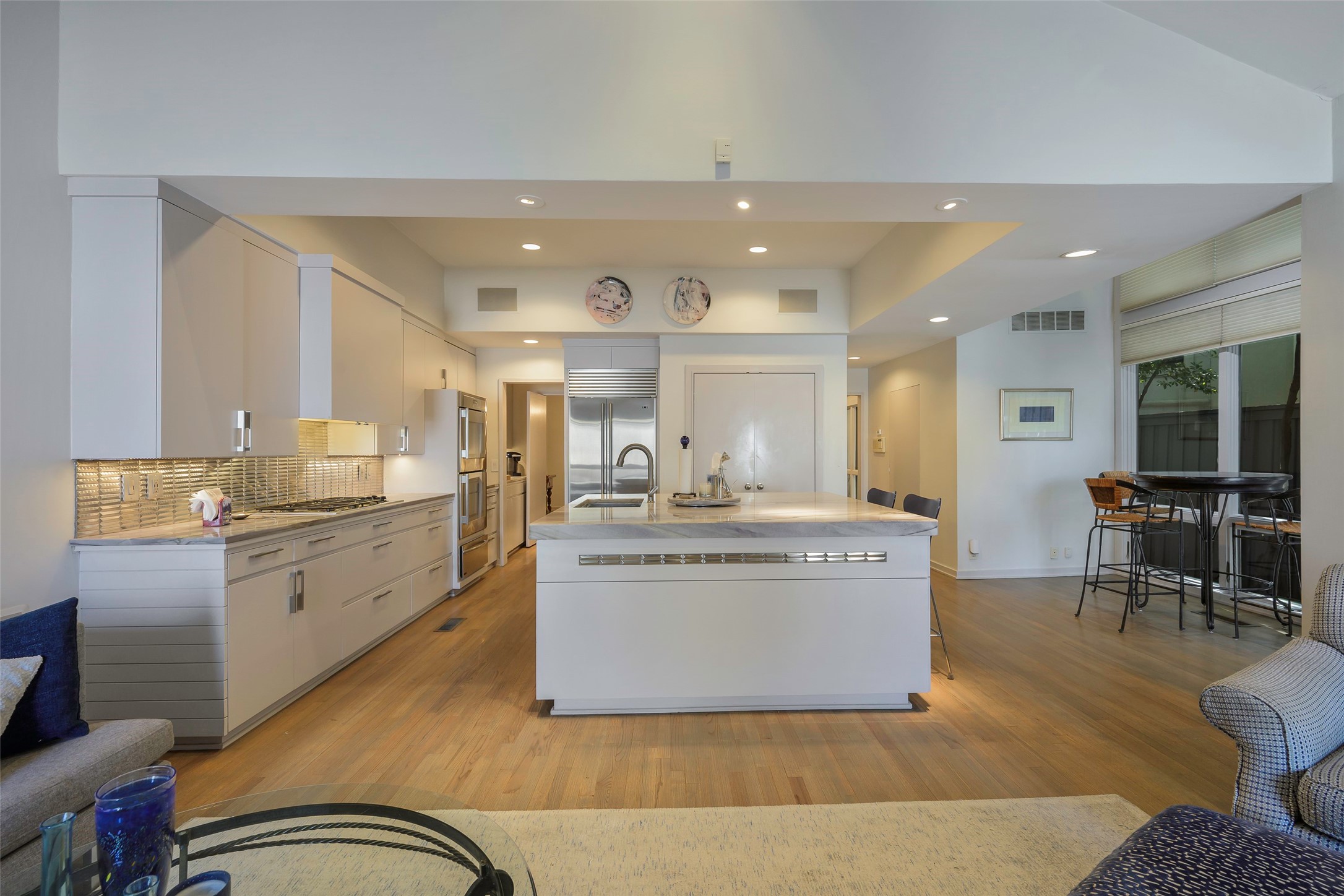 4053 Travis Street Dallas TX 75204