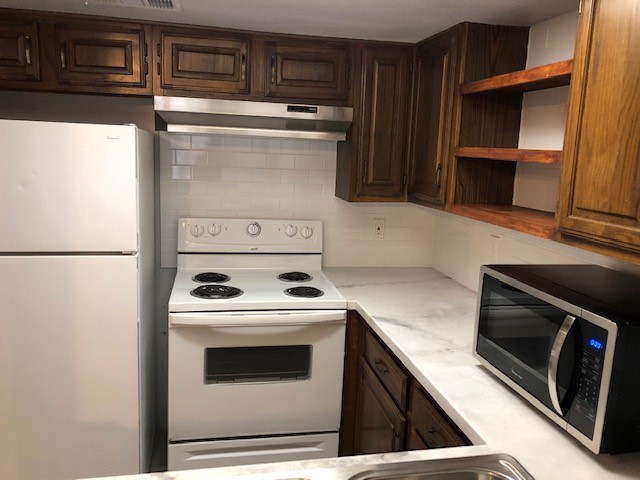 1501 E Interstate 30 Garland TX 75043