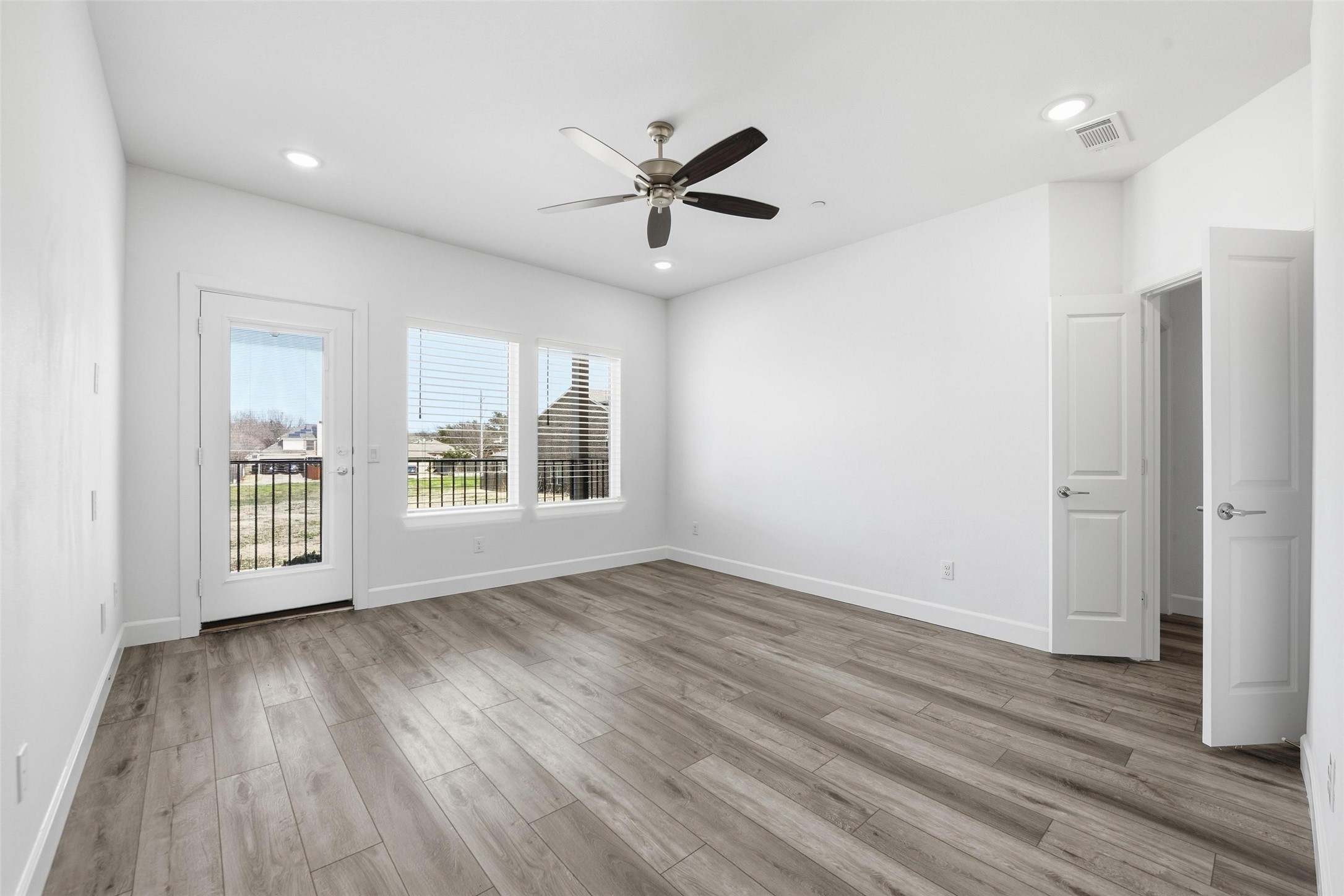 5653 Woodlands Drive The Colony TX 75056