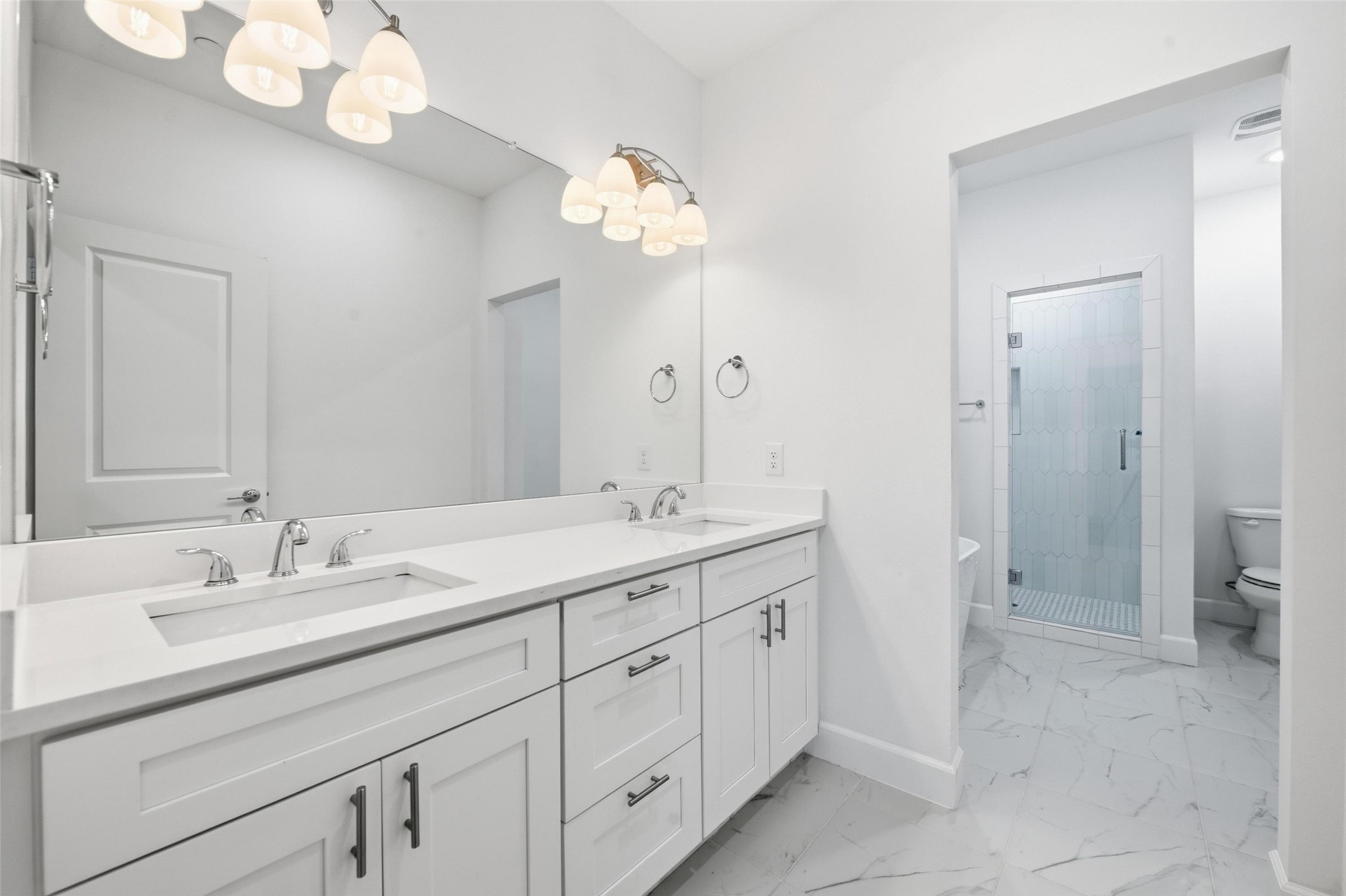 5653 Woodlands Drive The Colony TX 75056