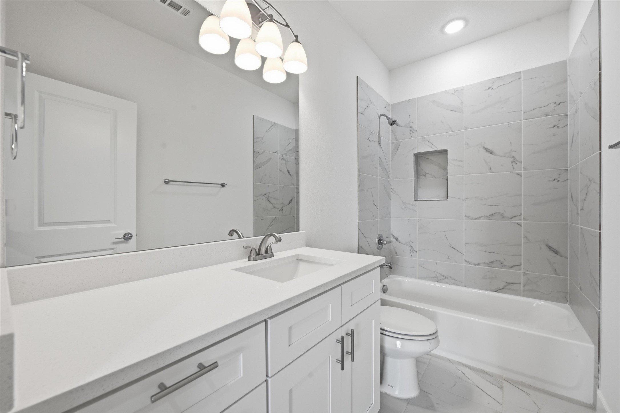 5653 Woodlands Drive The Colony TX 75056