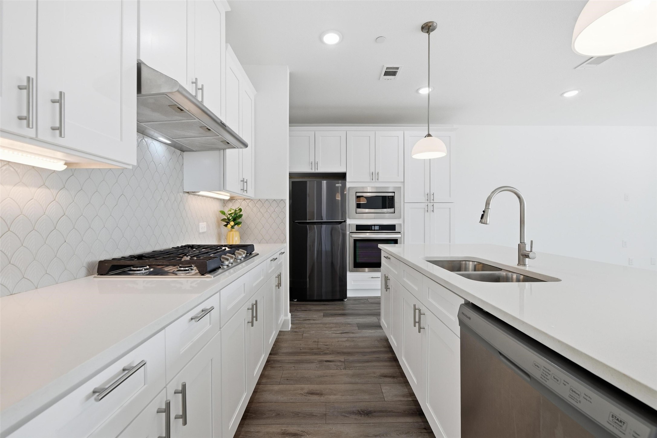 5653 Woodlands Drive The Colony TX 75056