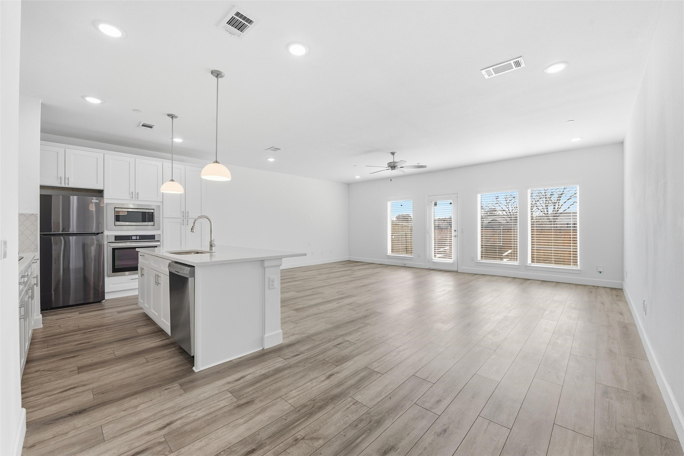 5653 Woodlands Drive The Colony TX 75056