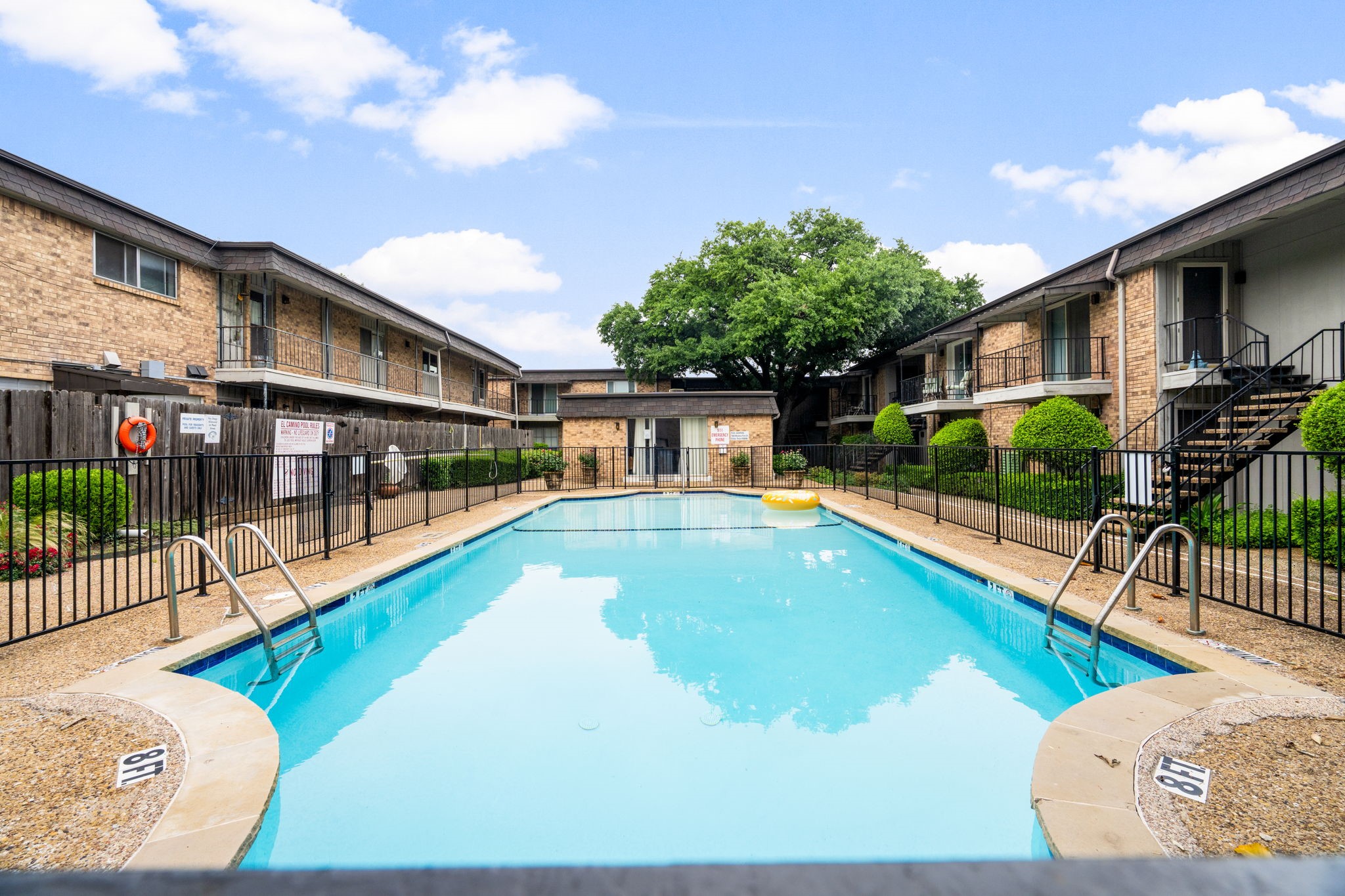 10220 Regal Oaks Drive Dallas TX 75230