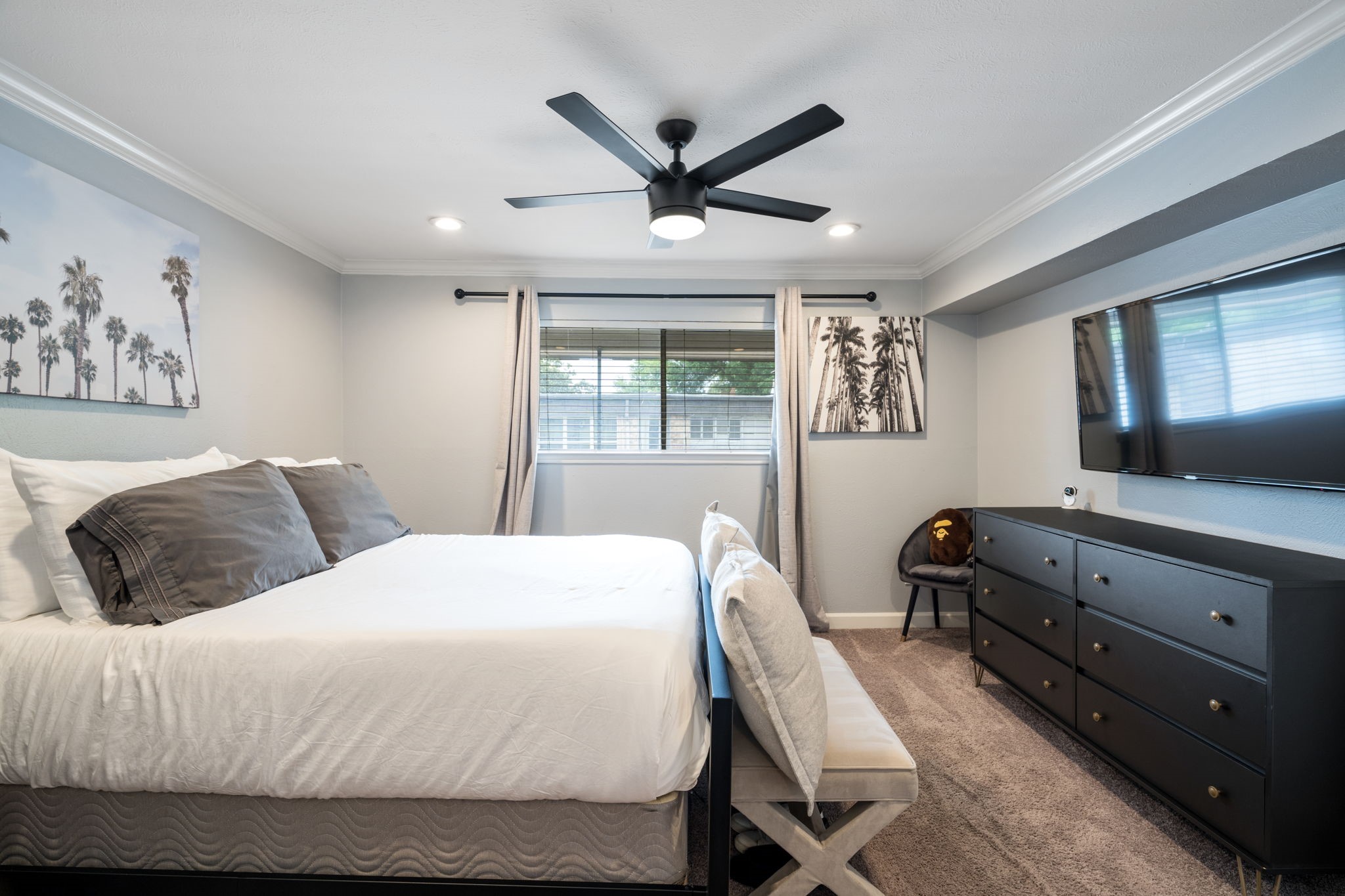 10220 Regal Oaks Drive Dallas TX 75230