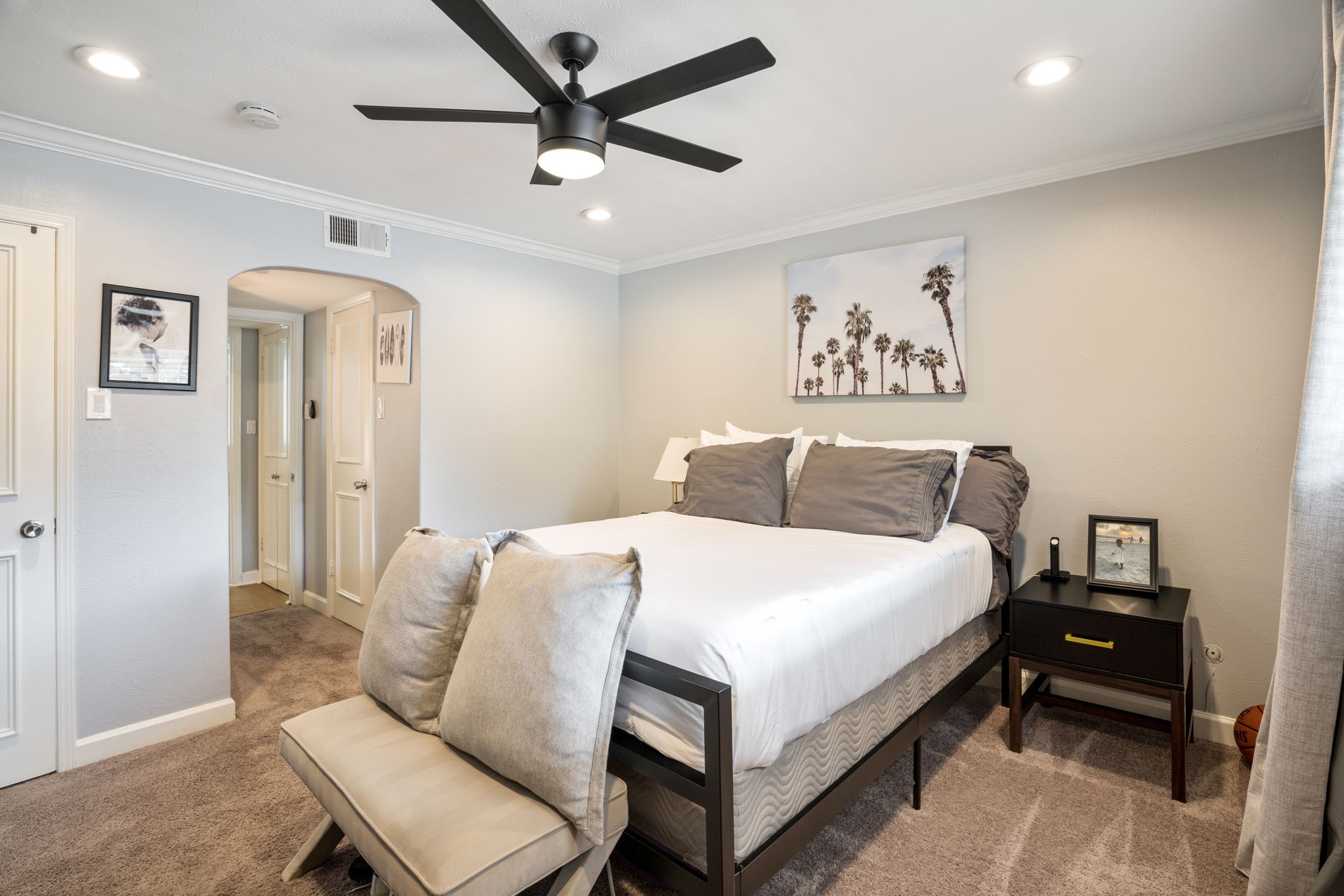 10220 Regal Oaks Drive Dallas TX 75230