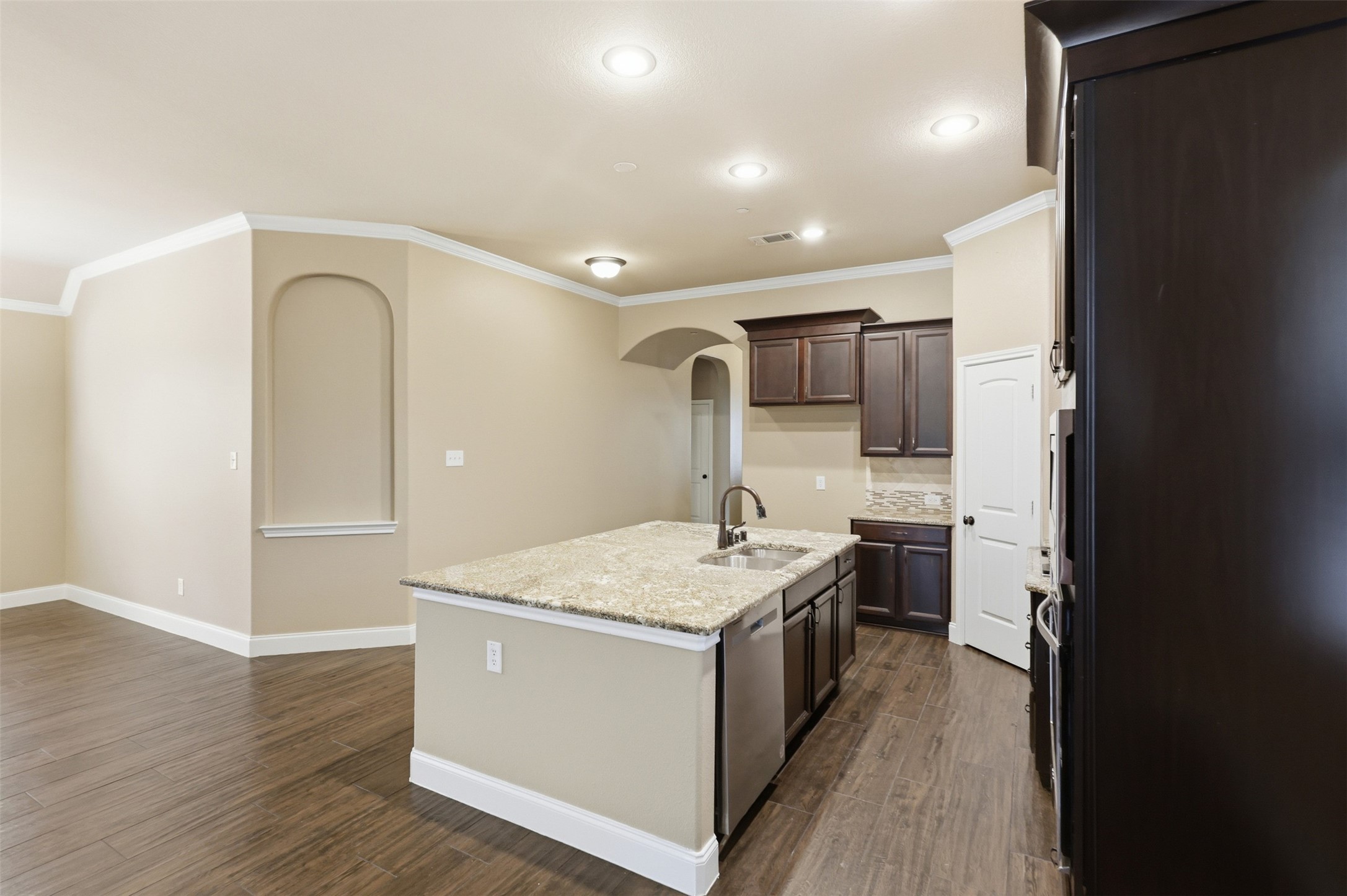 8601 Gracewood Drive Mckinney TX 75070