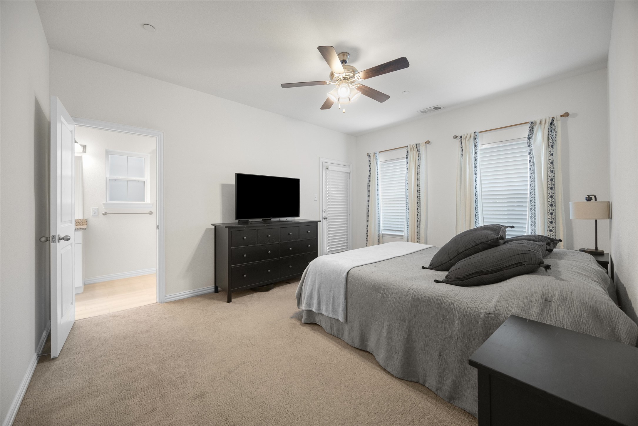 2413 Ash Lane Sachse TX 75048