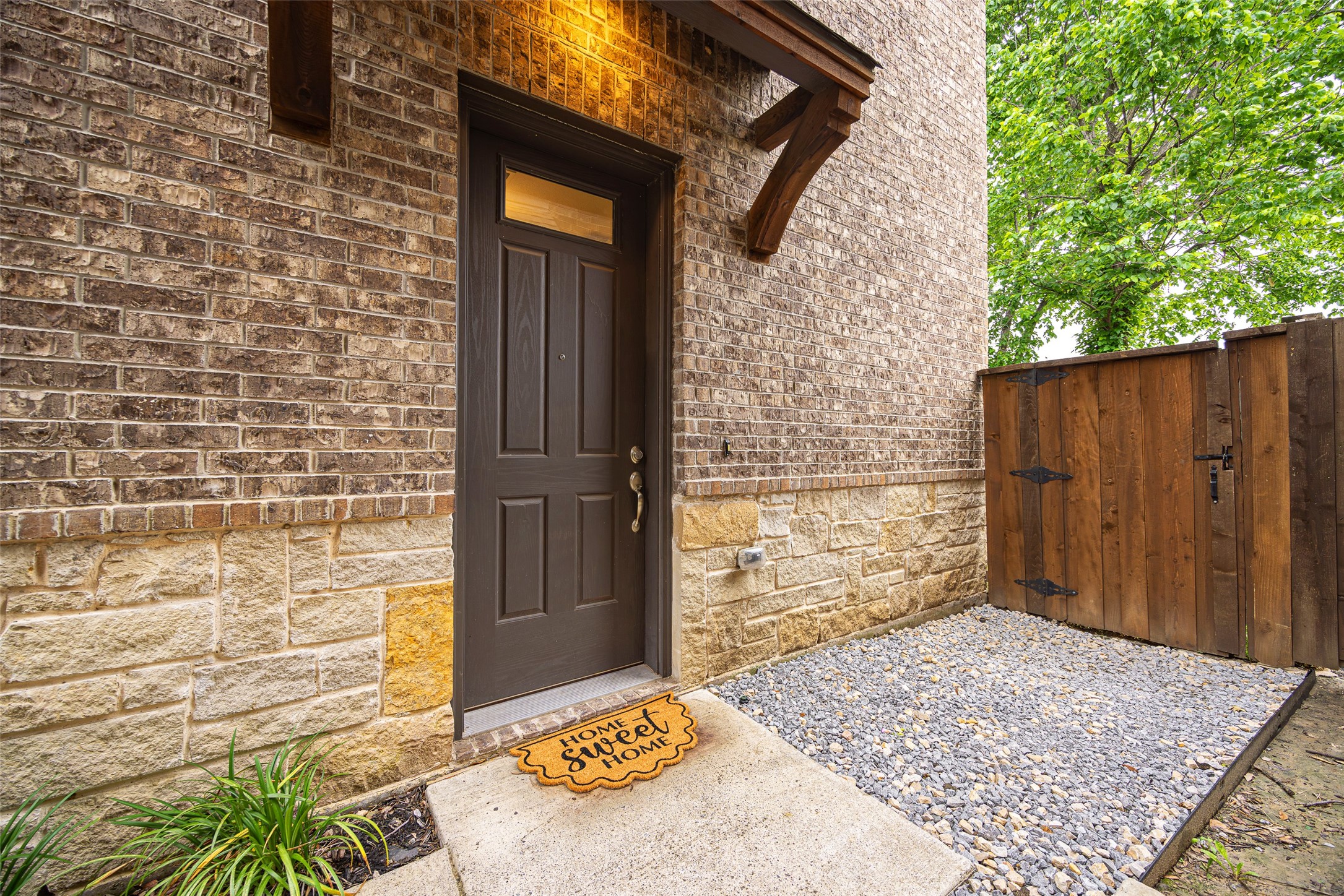 2413 Ash Lane Sachse TX 75048