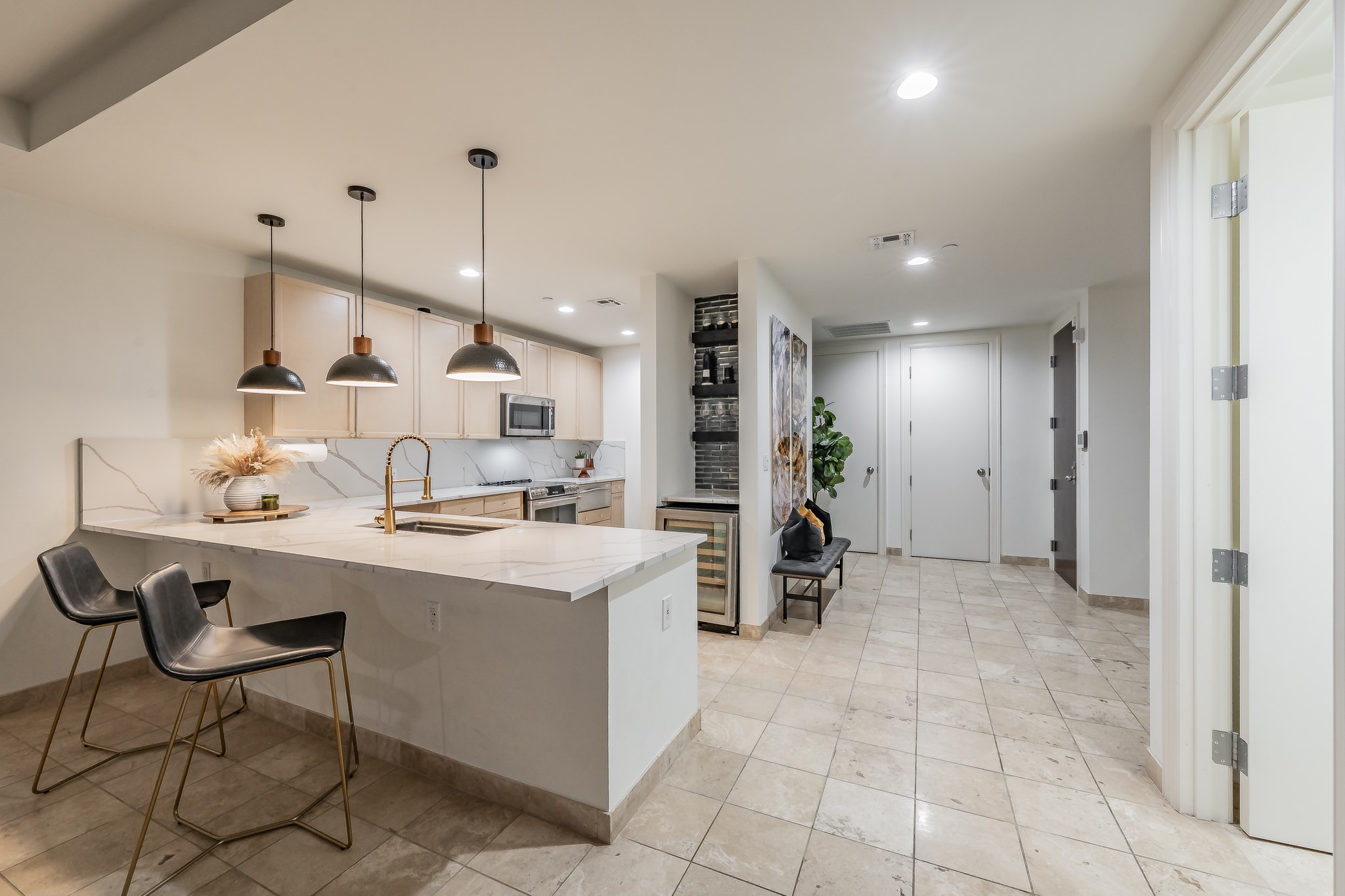 1505 Elm Street Dallas TX 75201