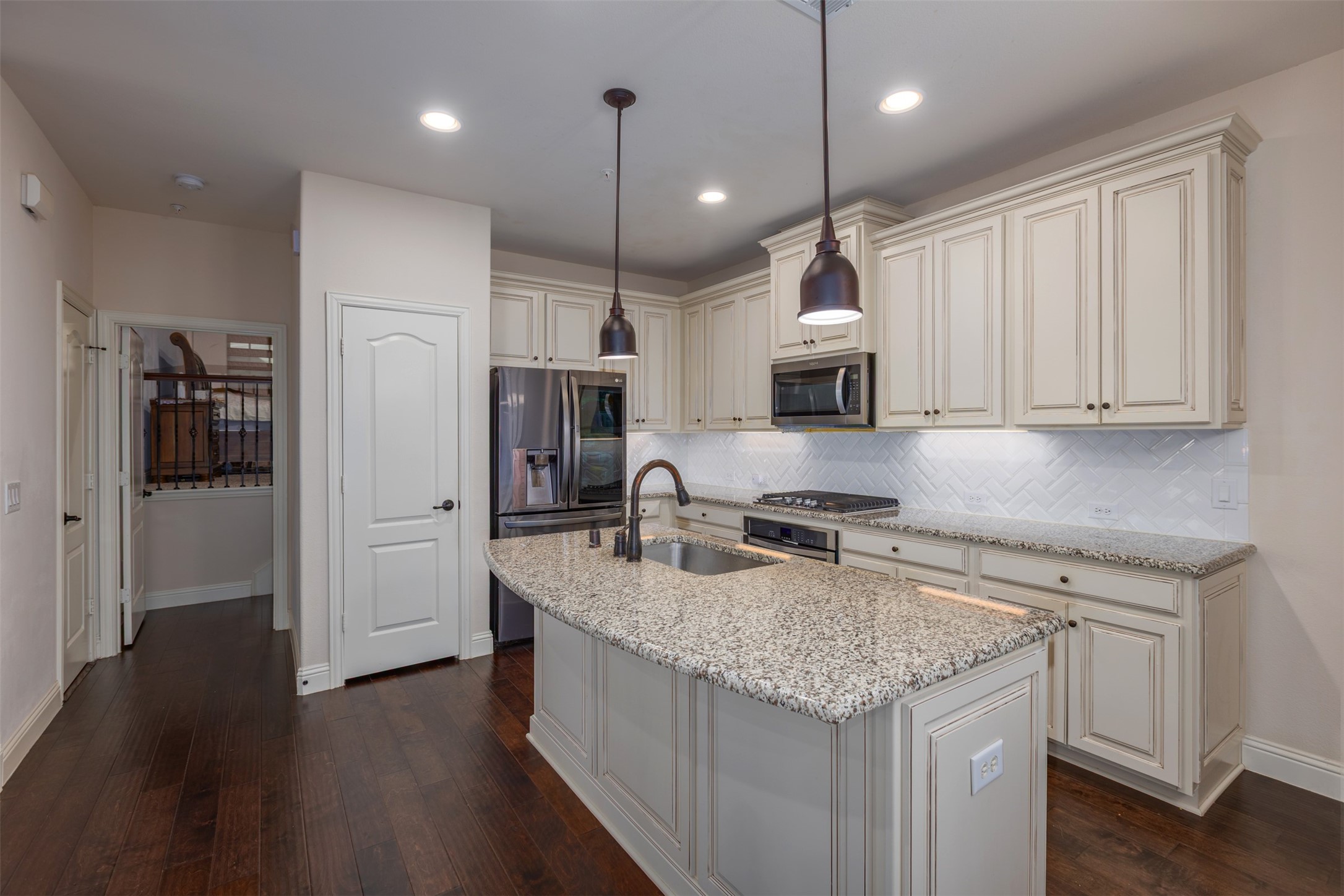 532 Waterloo Drive Lewisville TX 75067