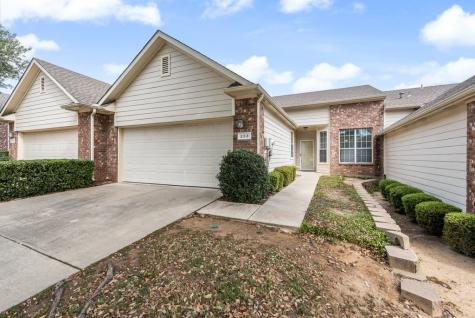 233 Heritage Hill Drive Lewisville TX 75067