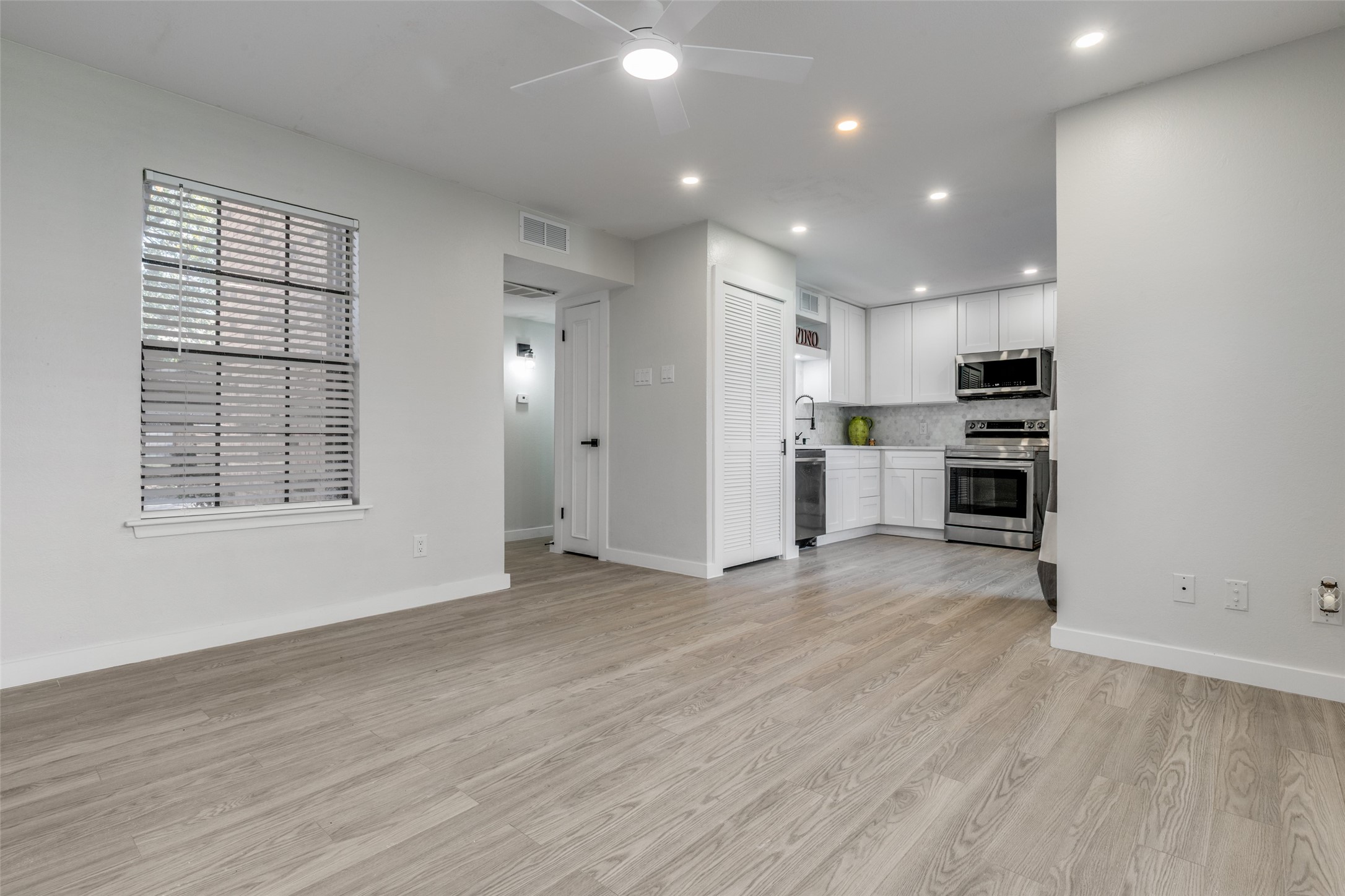 5335 Bent Tree Forest Drive Dallas TX 75248