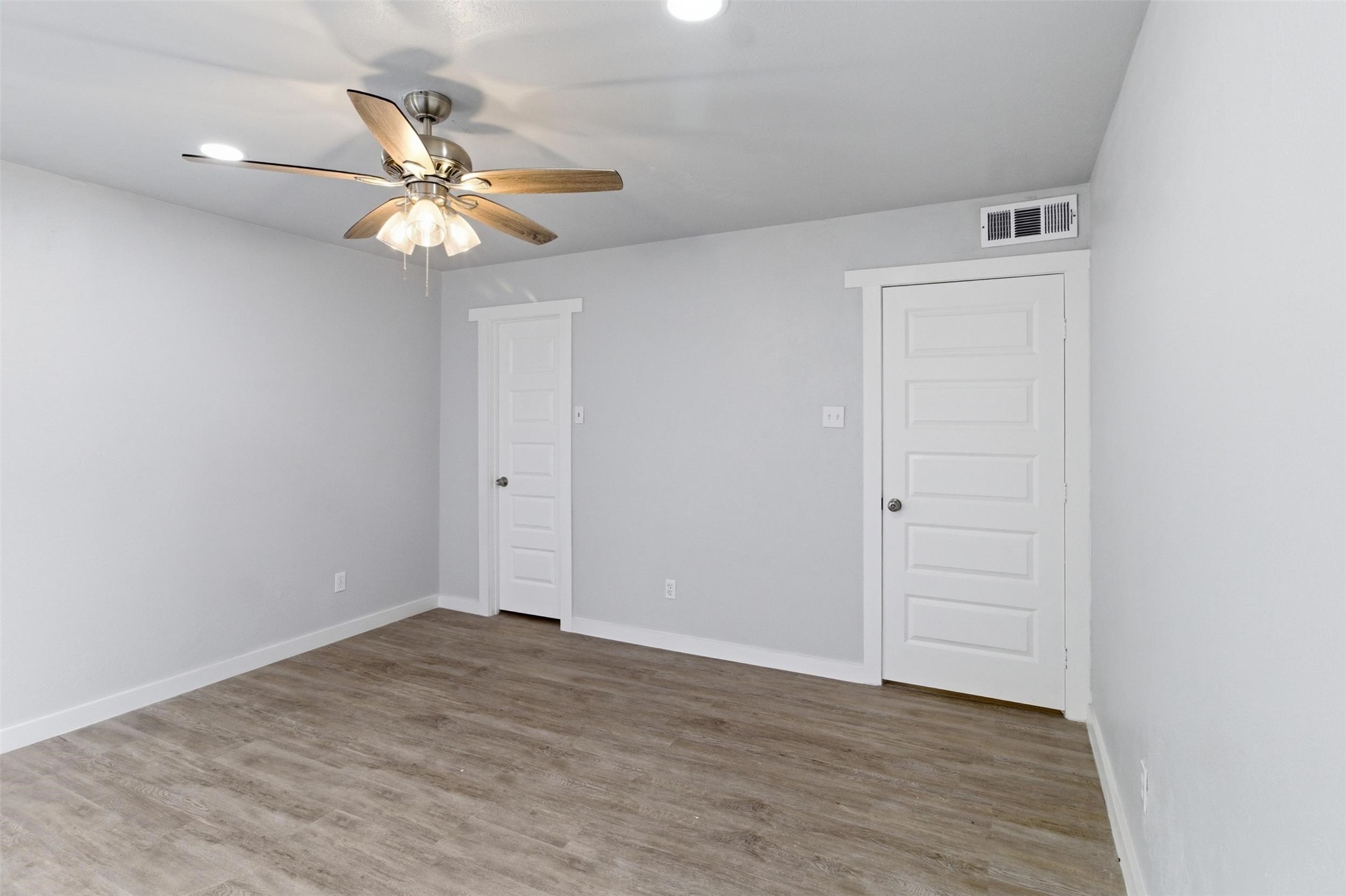 10574 High Hollows Drive Dallas TX 75230