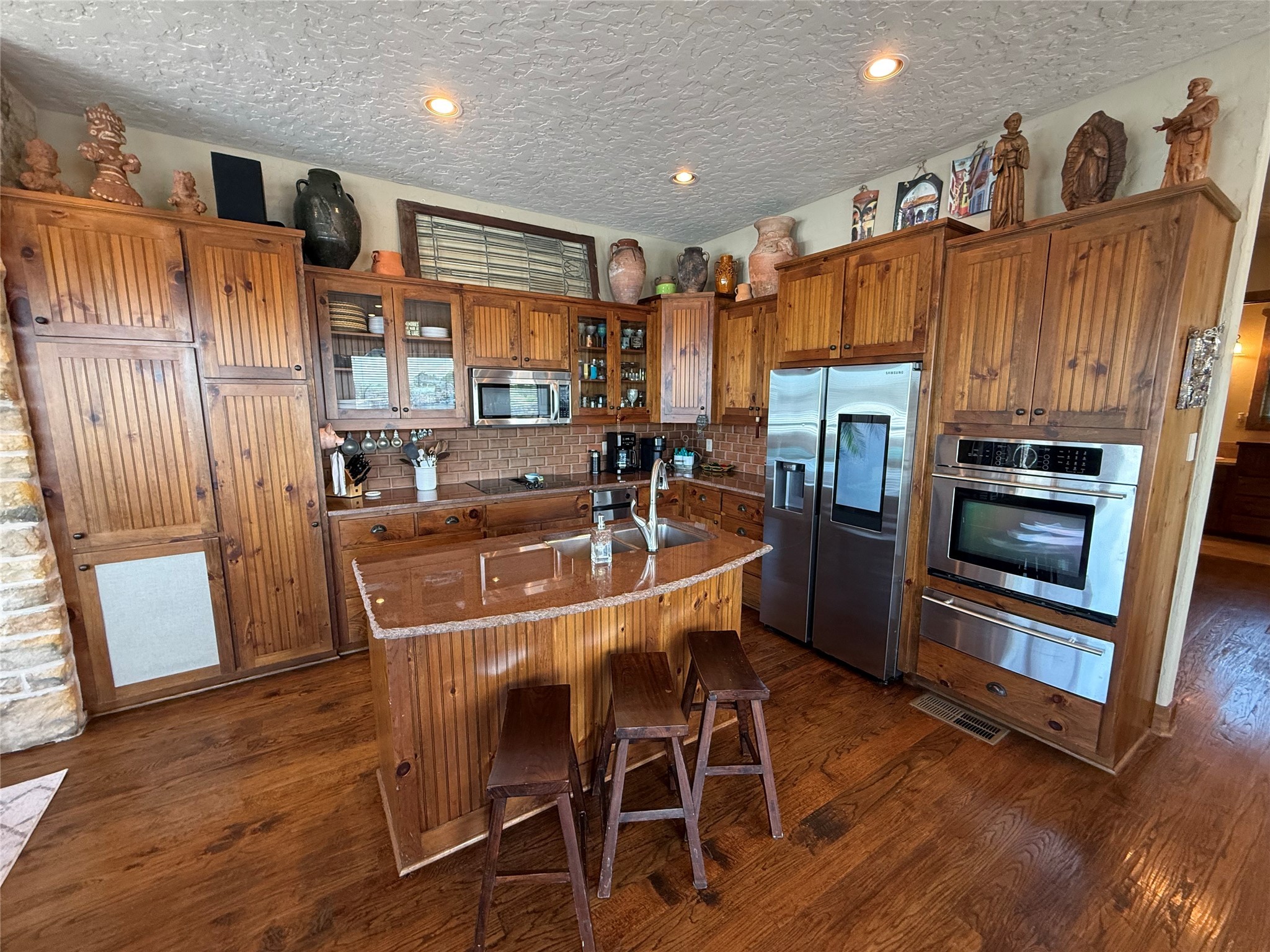 3003 Upcreek Alley Strawn TX 76475